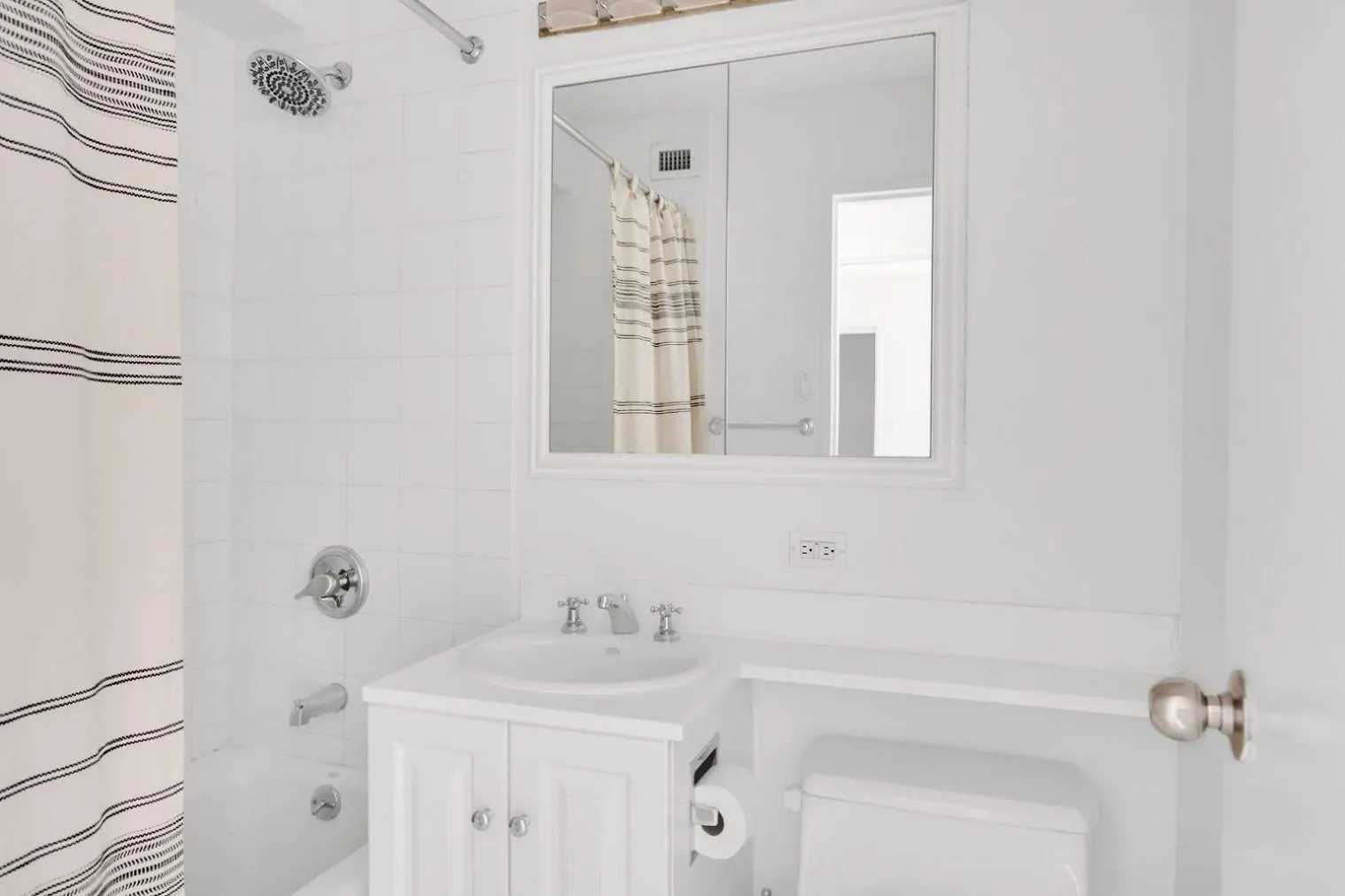 Midtown 1Br W Gym Doorman Nr Grand Central Nyc-748 纽约 公寓
